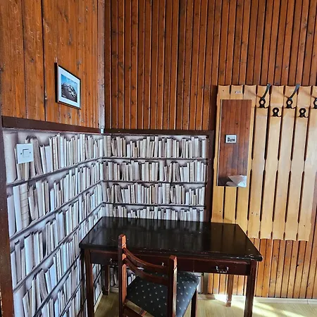 Great Mountain Bed & Breakfast Platak