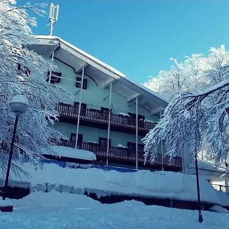 Great Mountain Bed & Breakfast *