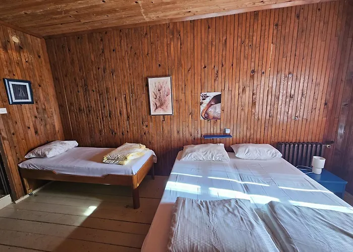 Great Mountain Bed & Breakfast Platak