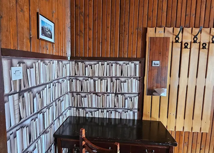 Great Mountain Bed & Breakfast Platak